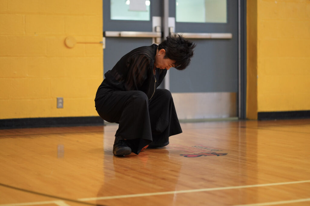 Sakiko Yamaoka performs Body Maintenance as part of KinesTHESES, 2019