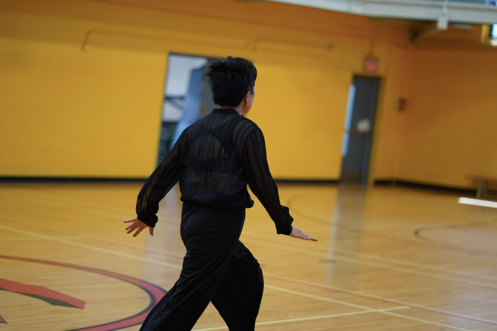 Sakiko Yamaoka performs Body Maintenance as part of KinesTHESES, 2019