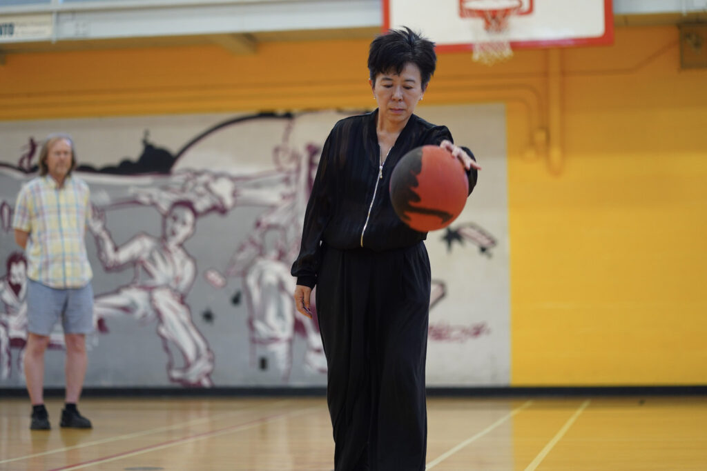 Sakiko Yamaoka performs Body Maintenance as part of KinesTHESES, 2019