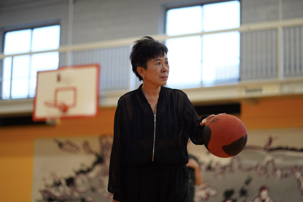 Sakiko Yamaoka performs Body Maintenance as part of KinesTHESES, 2019