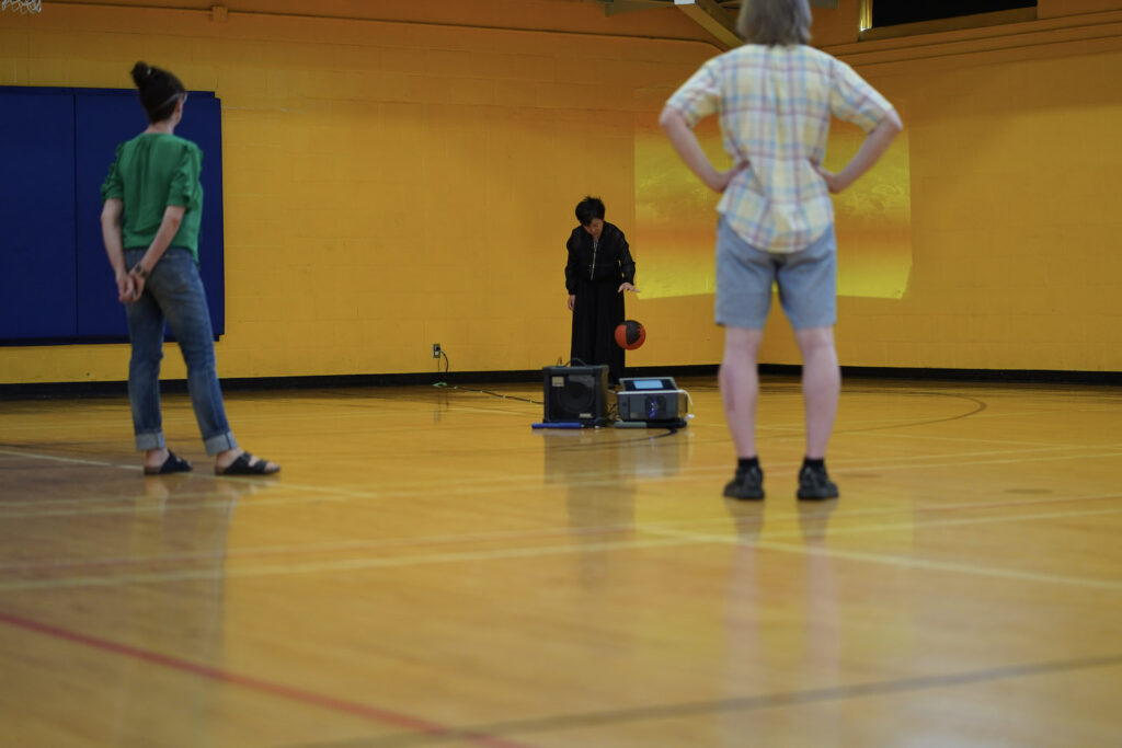 Sakiko Yamaoka performs Body Maintenance as part of KinesTHESES, 2019