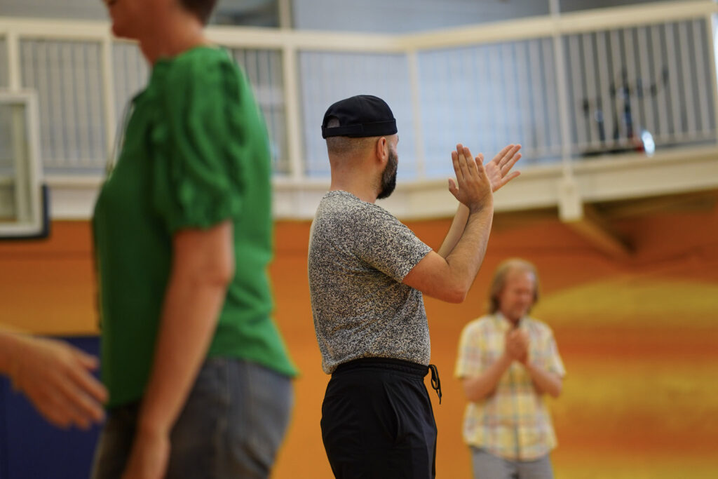 audience members applauding at the end of Body Maintenance as part of KinesTHESES, 2019