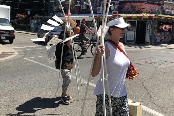 Sakiko Yamaoka and Stephanie Marshall perform in Step 2 as part of KinesTHESES, 2019