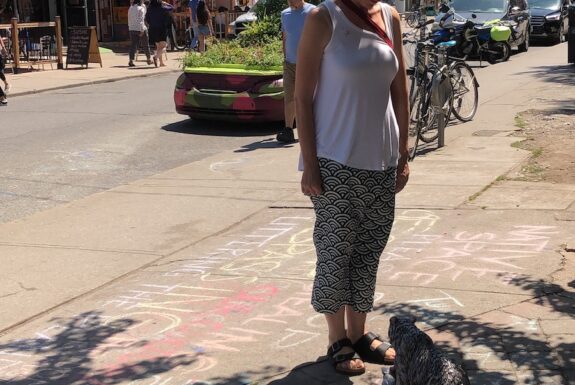 Stephanie Marshall performs in Step 2 as part of KinesTHESES, 2019