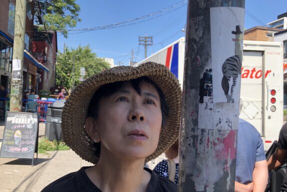 Sakiko Yamaoka performs in Step 2 as part of KinesTHESES, 2019