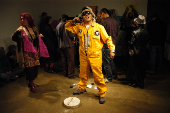 Gustavo Alvarez Lugo (Musgus) performing Chabochi (reflective action) at Toronto Free Gallery